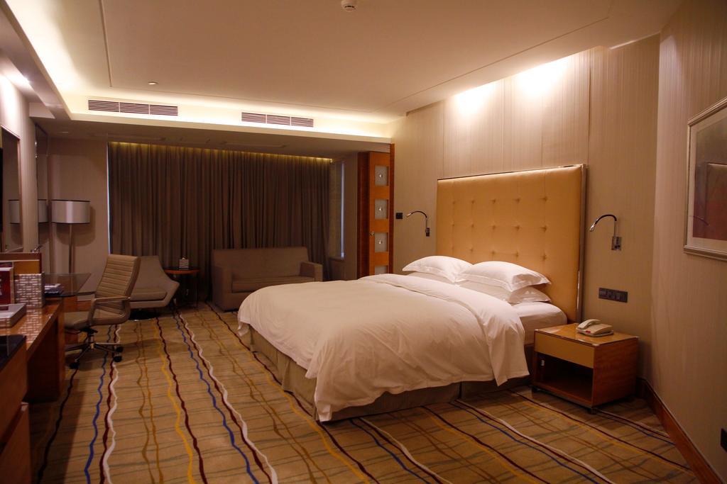 Zhongshan Lighting Era Hotel 외부 사진